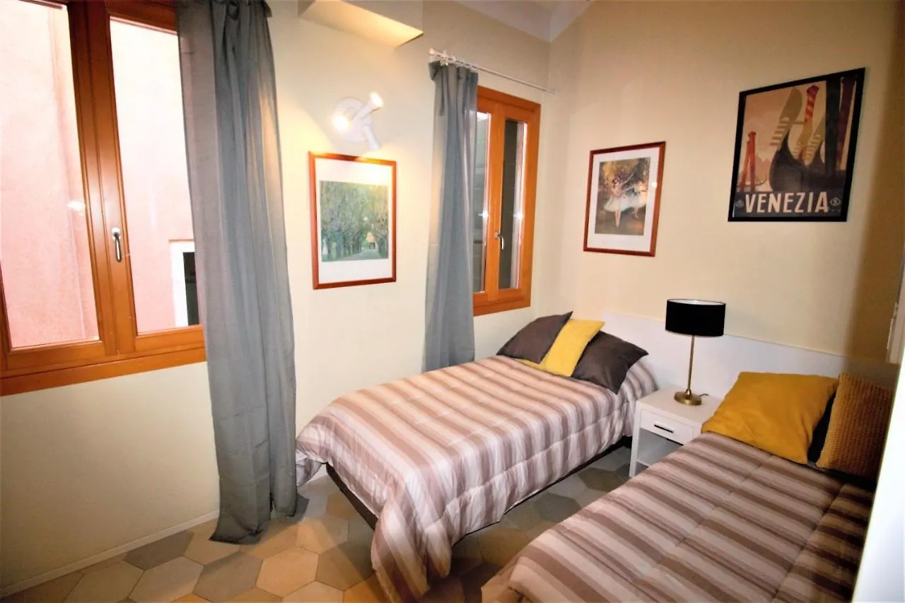 Apartamento New central&spacious Venecia